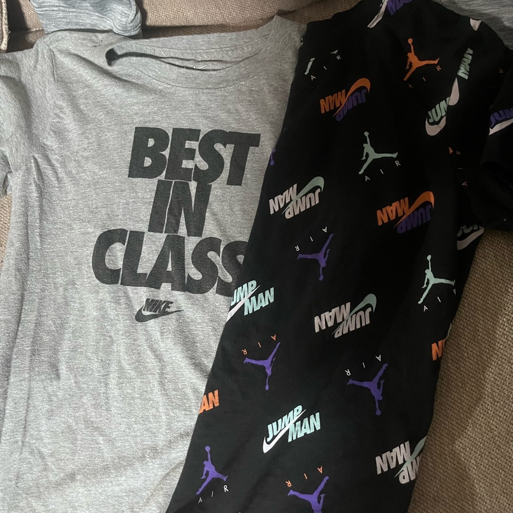 Boys Tee bundle Nike medium or 10/12